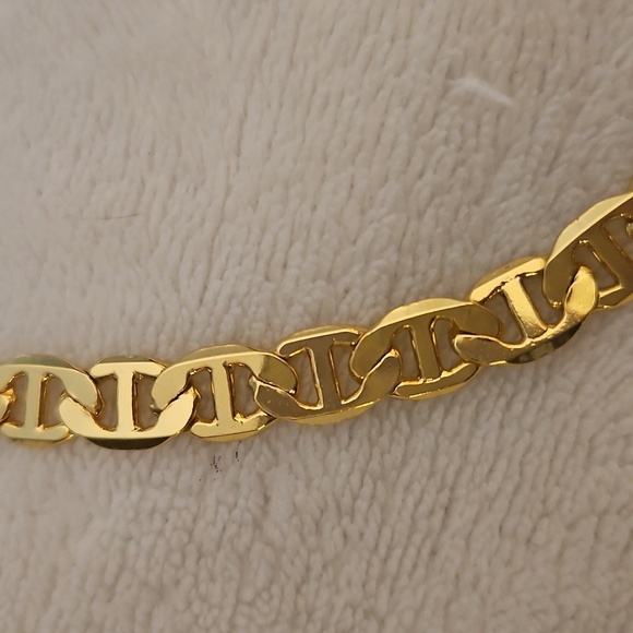 14k Gold Plated Mariner Chain Necklace and Bracelet Set - Picture 3 of 10